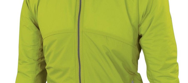 Trail Session Magazine a testé Karpos: La Rocca Jacket! Une Polyvalente Multisports Outdoor Ultra Légère qui se glisse partout!