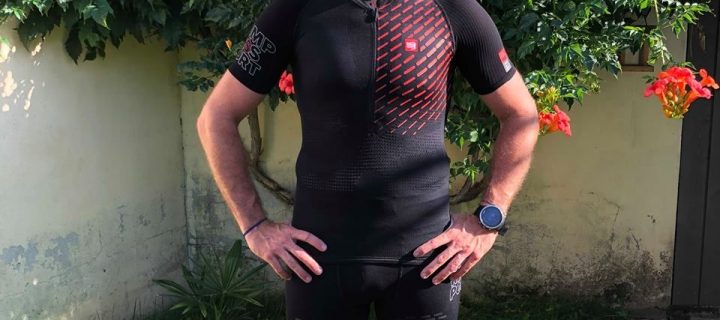 Tee Shirt POSTURAL et Short UNDER CONTROL : La tenue complète by COMPRESSPORT alliant légèreté, confort et respirabilité !