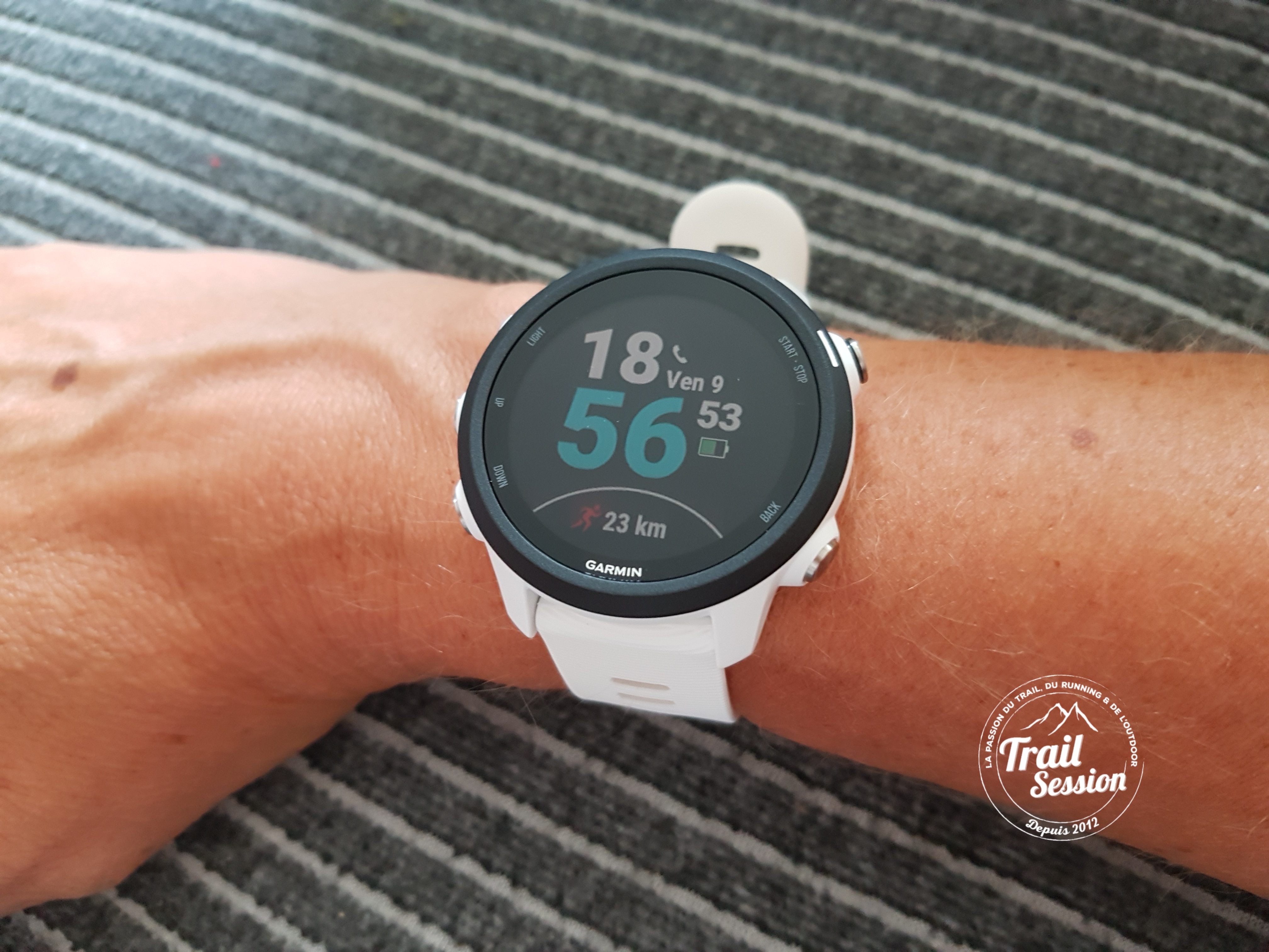 Forerunner 245 Music : Garmin vous donne le tempo ! - Trail Session