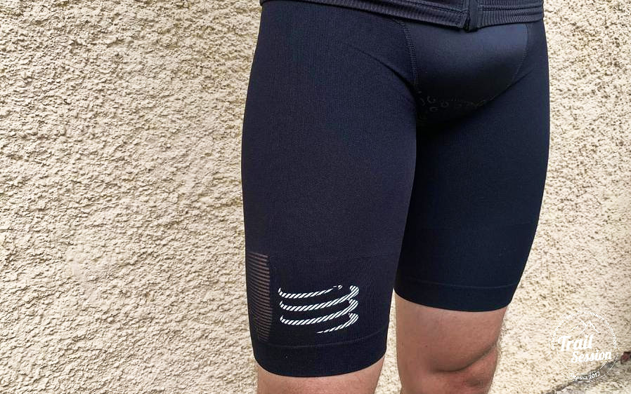 Ensemble triathlon de chez Compressport : cuissard