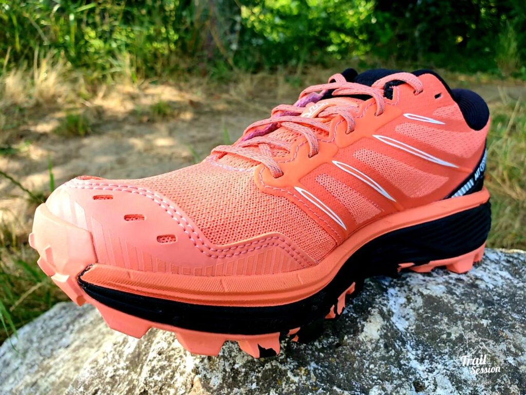 CHAUSSURE DE TRAIL RUNNING POUR FEMME MT CUSHION - CORAIL NOIR