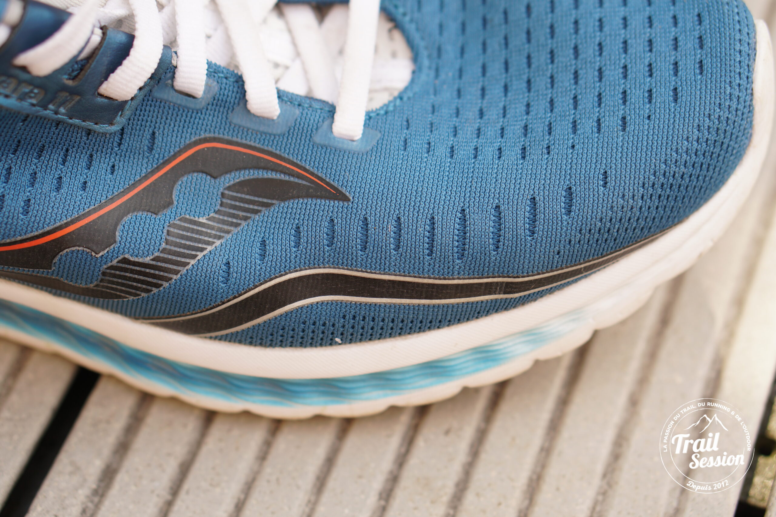 Saucony Kinvara 11 : renfort du mesh