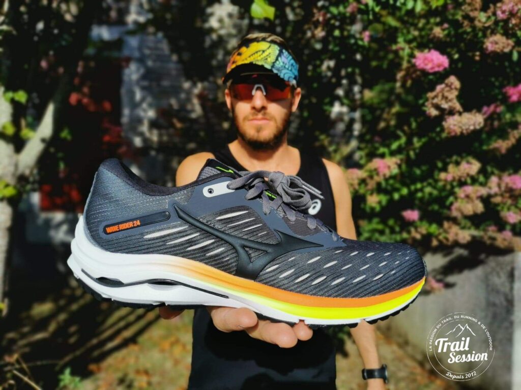 mizuno wave rider 24 