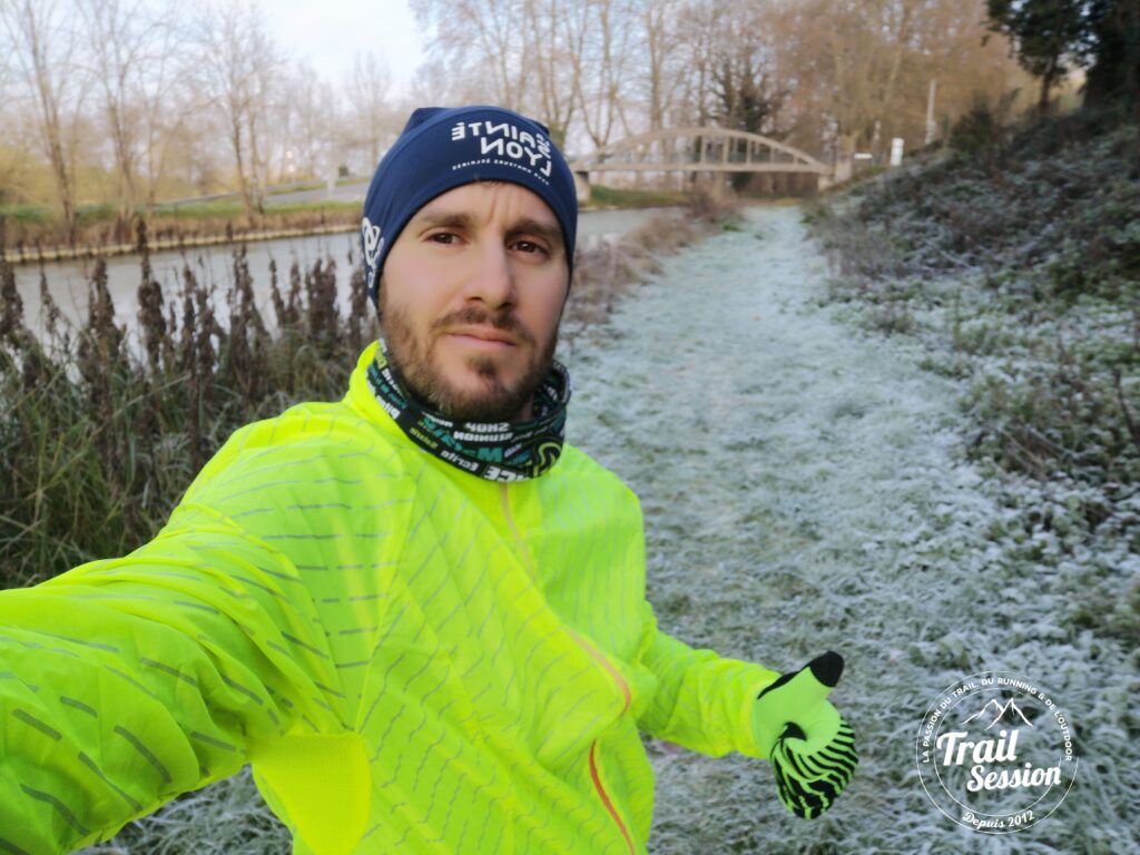 veste coupe-vent réfléchissante MIZUNO