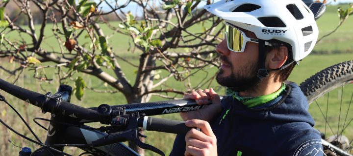 Casque Crossway et lunettes Spinshield : la classe italienne façon Rudy Project