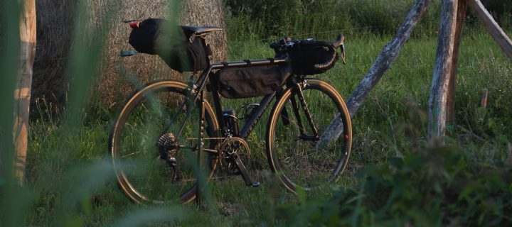 Topeak : l’excellence du bickepacking pour de longues escapades à vélo