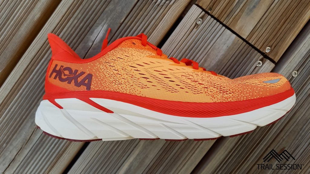 HOKA CLIFTON 8