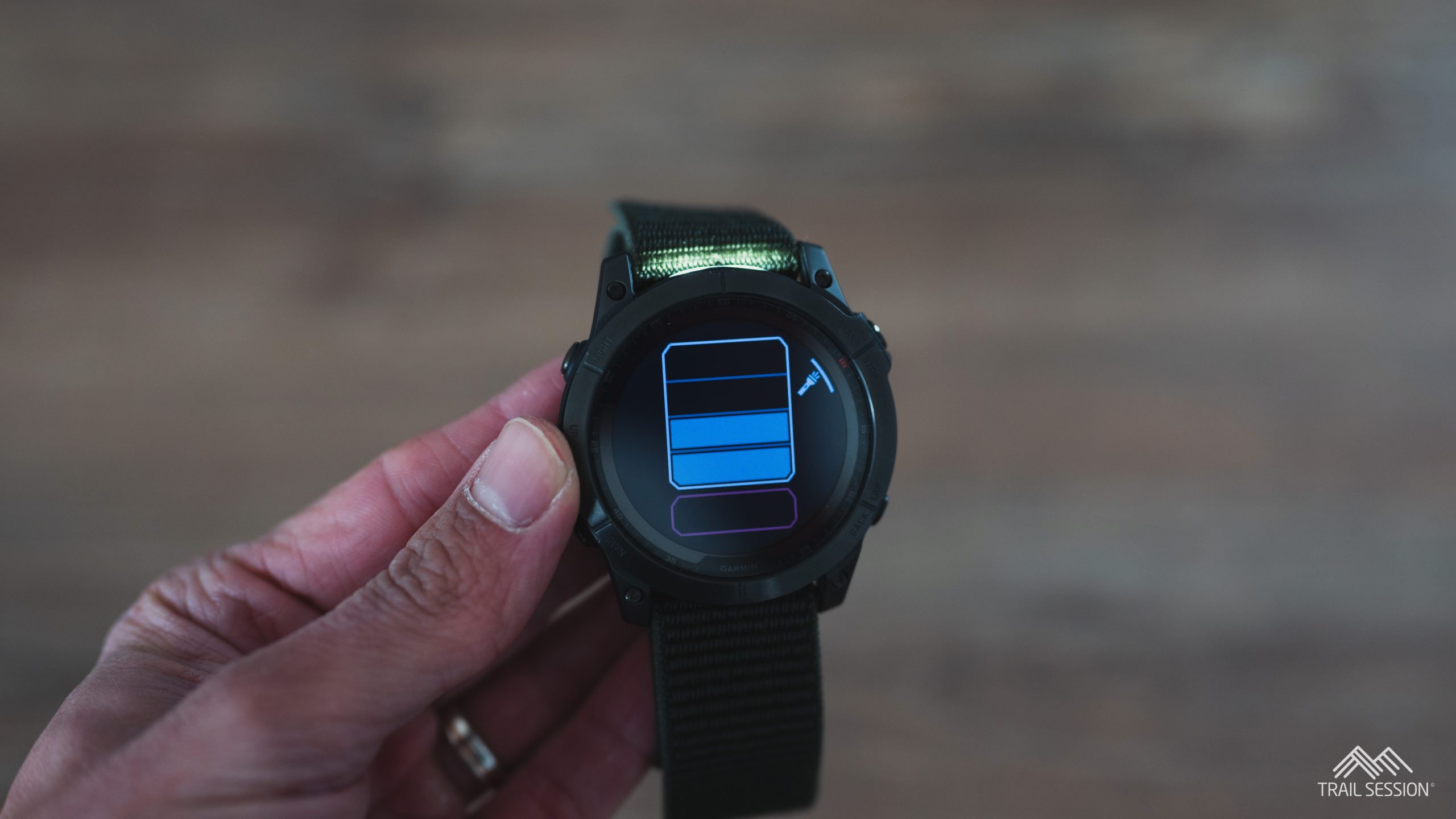 La lampe torche de la Garmin Fenix 7 Pro : votre guide lumineux