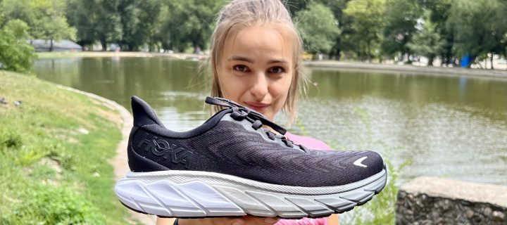 Hoka Arahi 6 [ Test 2022 ] : stabilité et légèreté au profit du confort