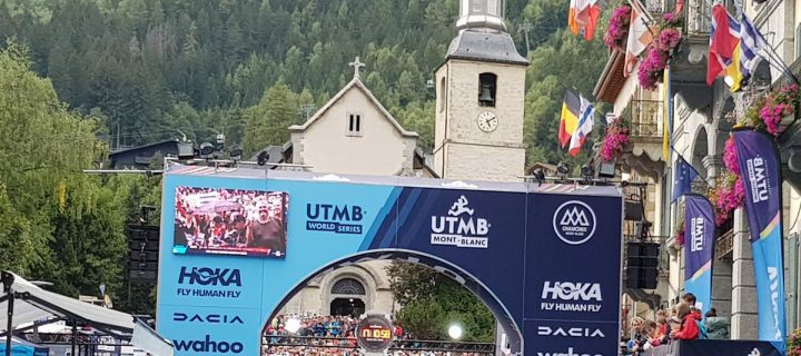 UTMB 2022 [ Race Report ] : à l’intérieur du Team Elite ASICS