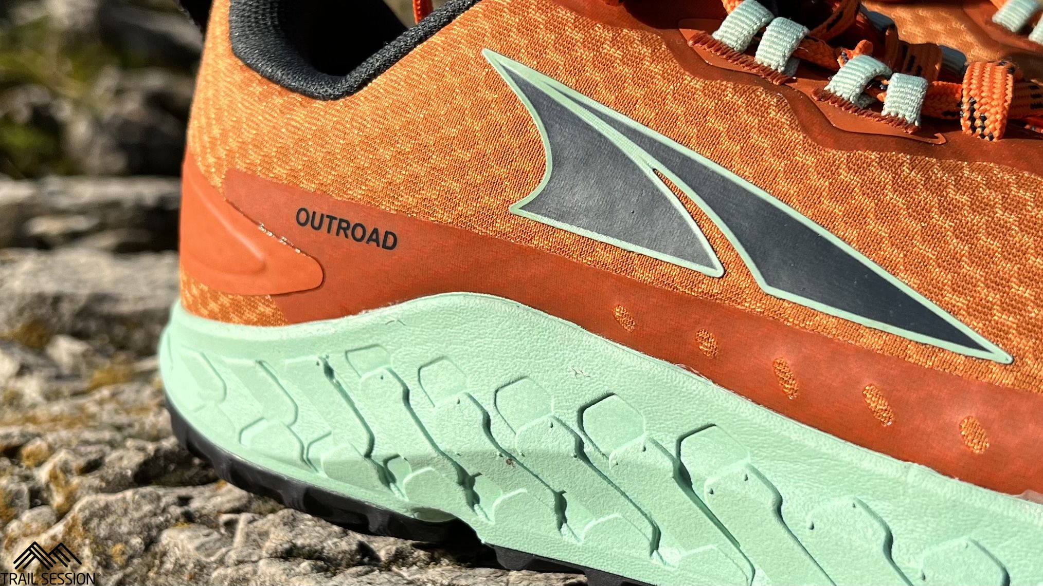 Altra Outroad