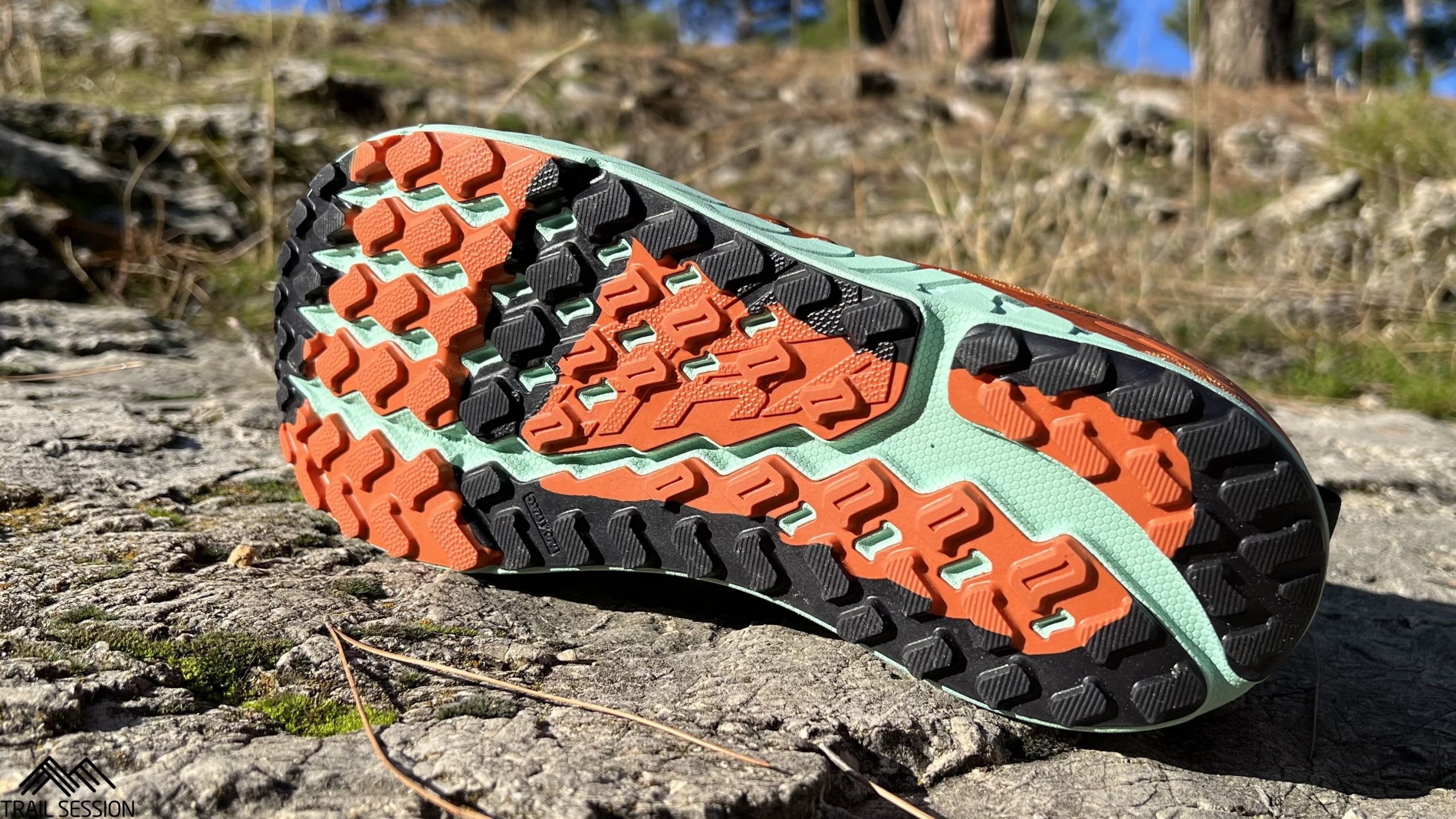 Altra Outroad