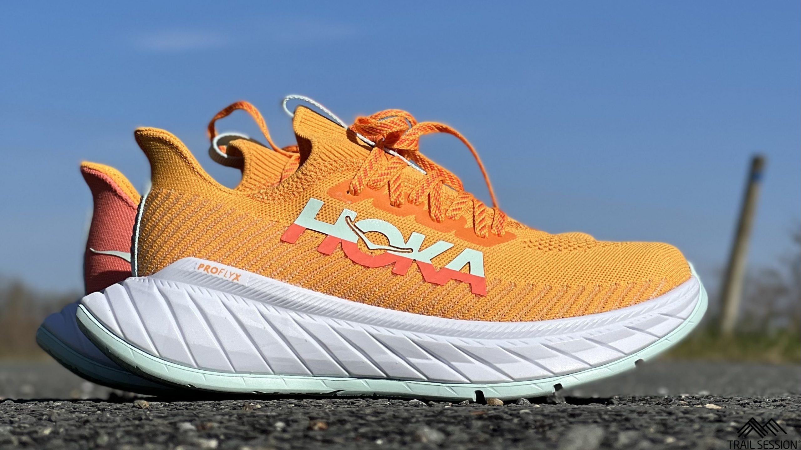 Hoka Carbon X 3