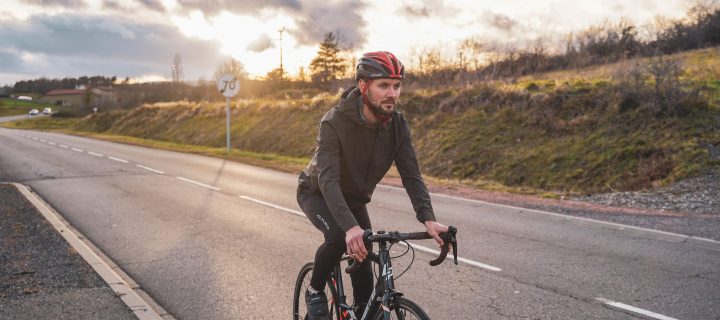 Veste Esker Altura [ Bike & Gravel ] : roulez sous la pluie !