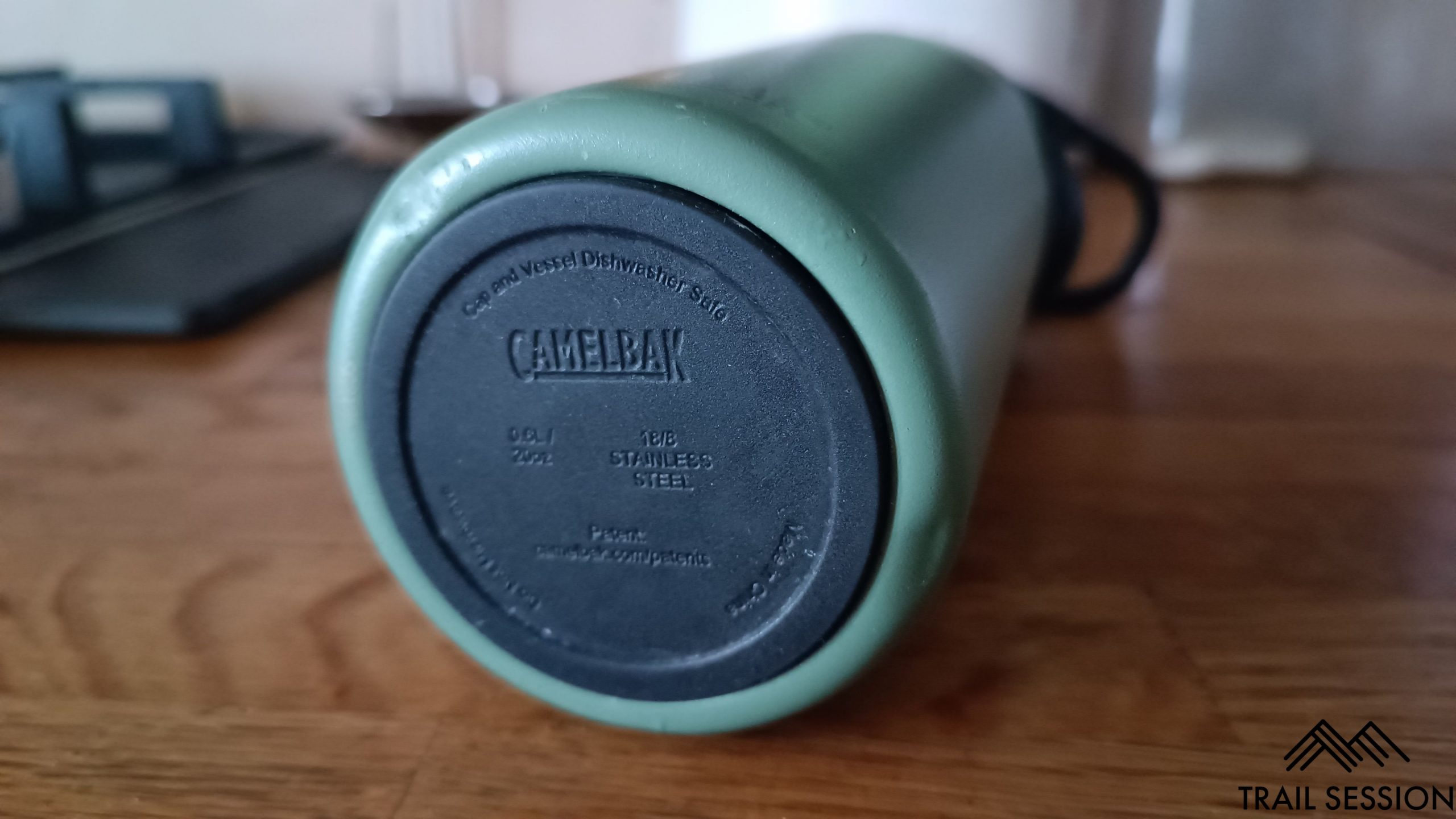 Camelbak Mug isotherme Forge Flow