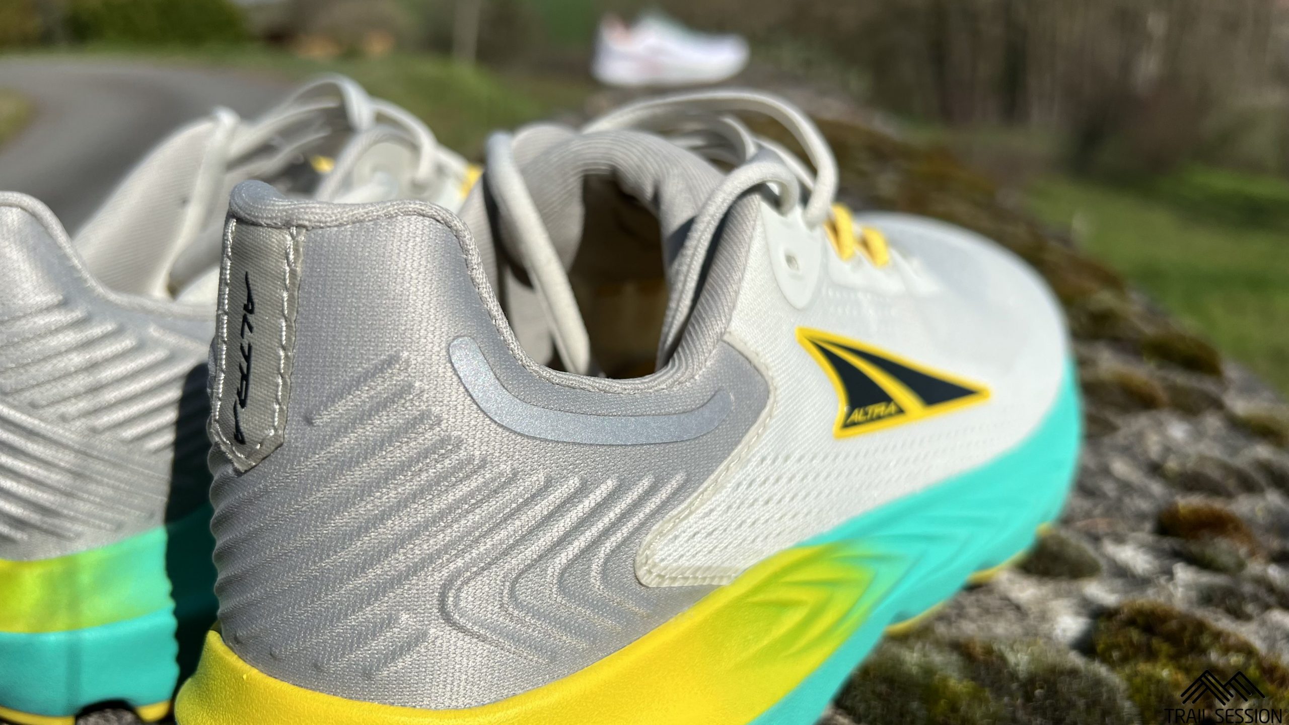 Altra Provision 7