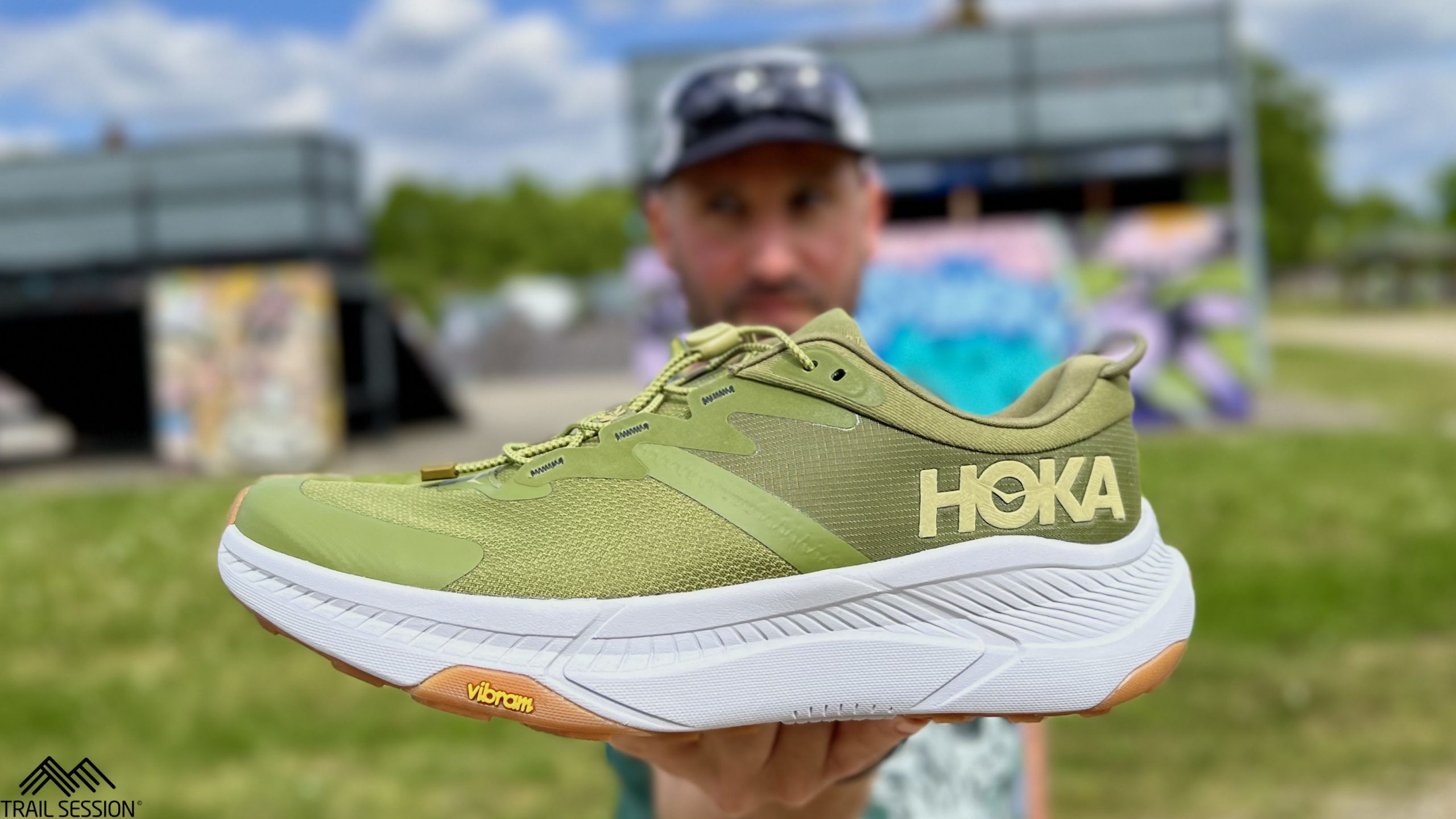 Hoka Transport