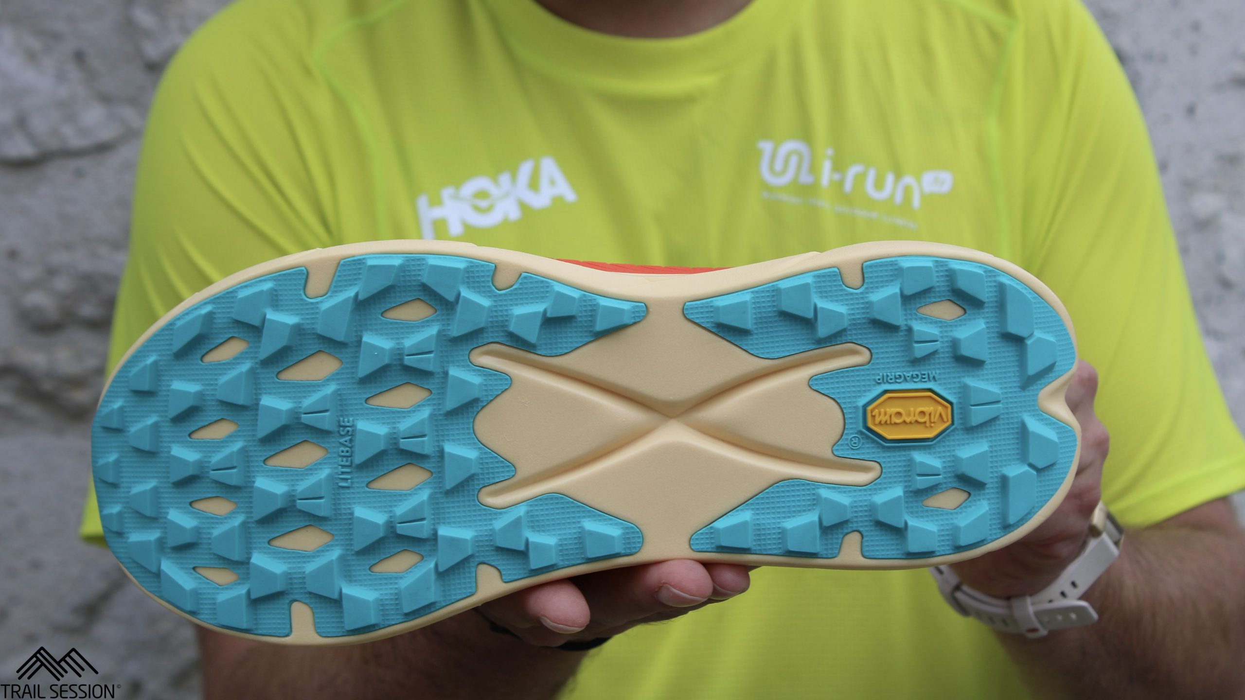 Hoka Tecton X 2