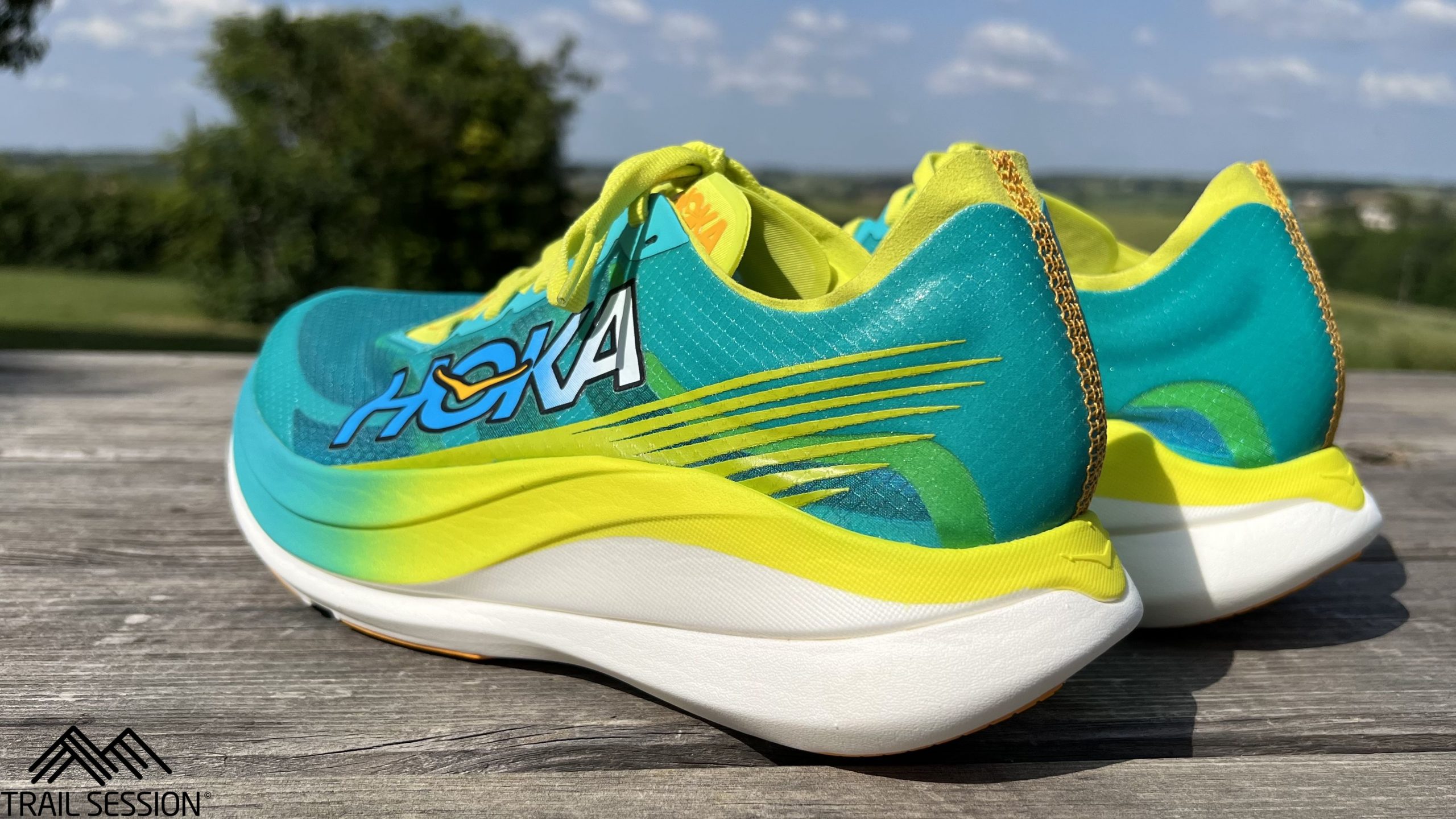 Test Hoka Rocket X2