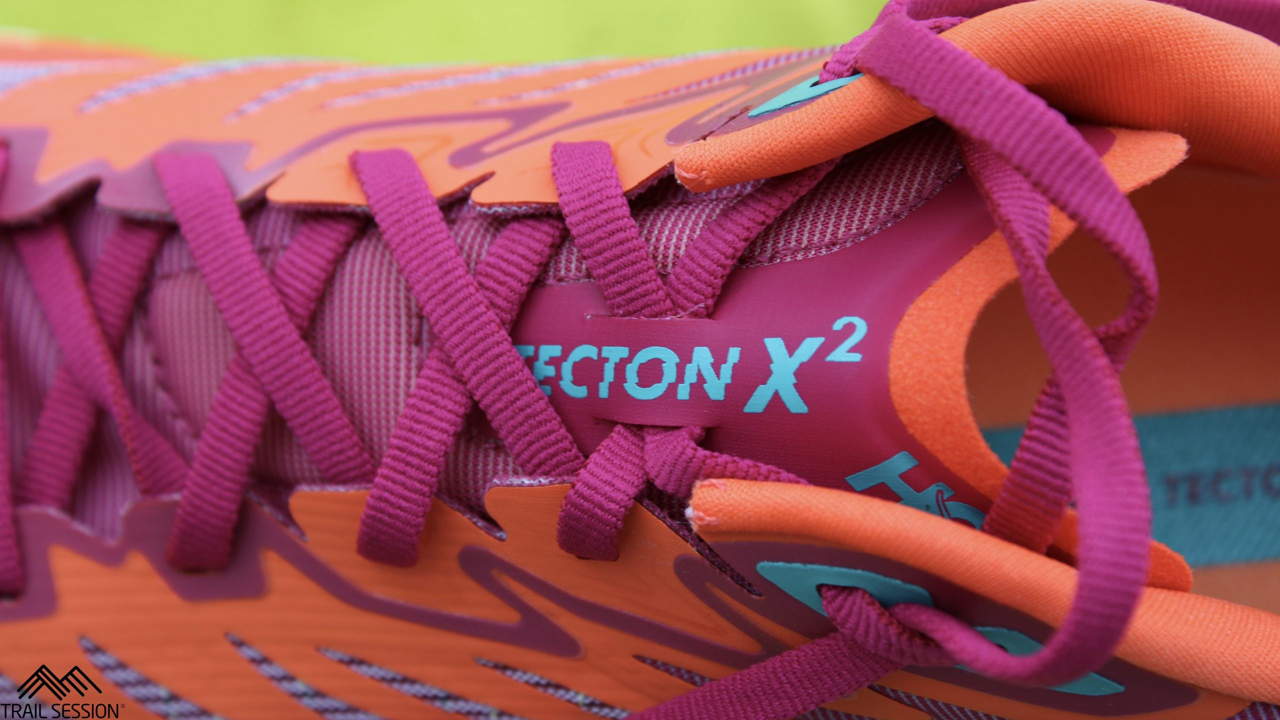 Hoka Tecton X 2