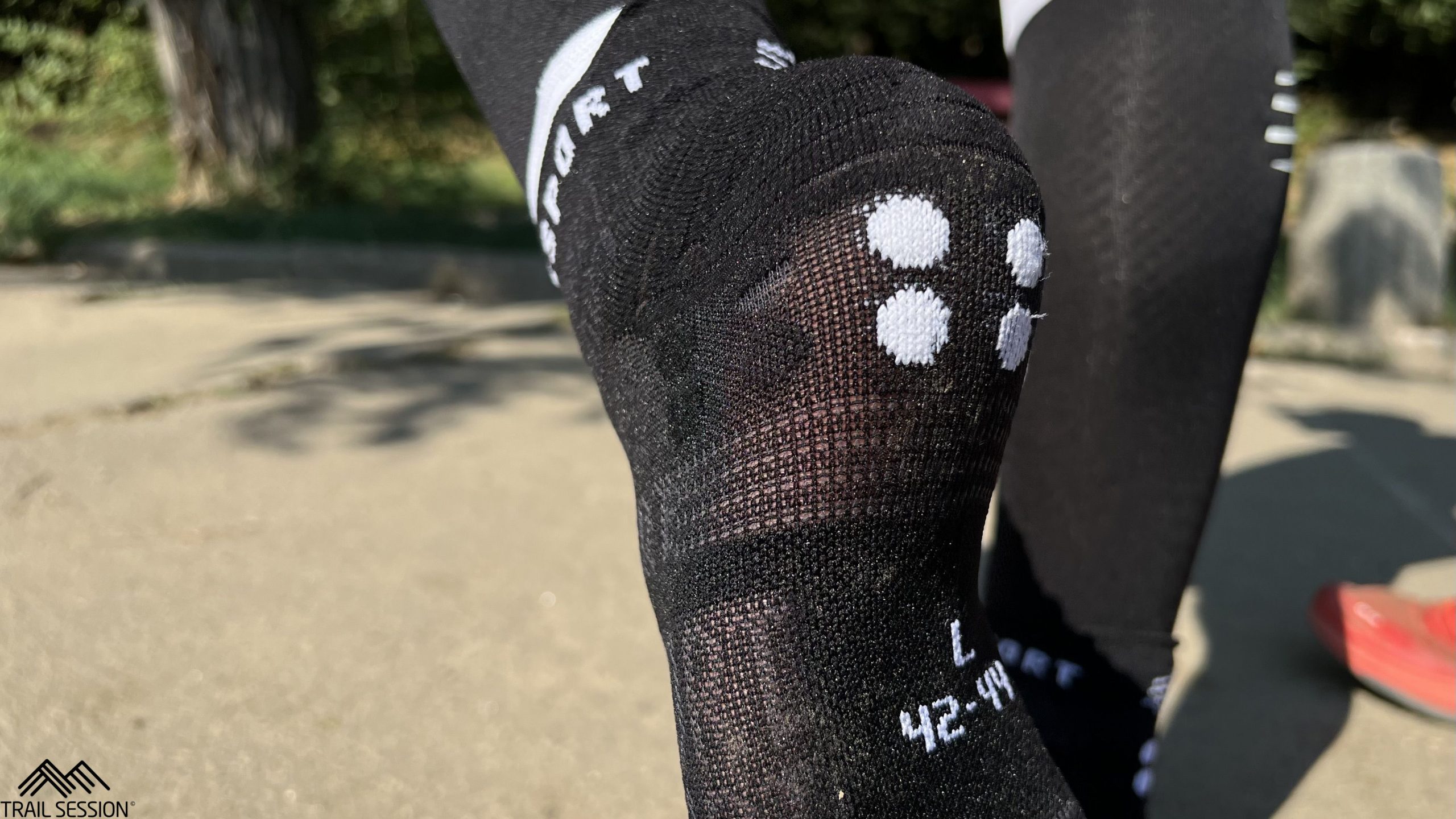 Compressport Black Edition 2023