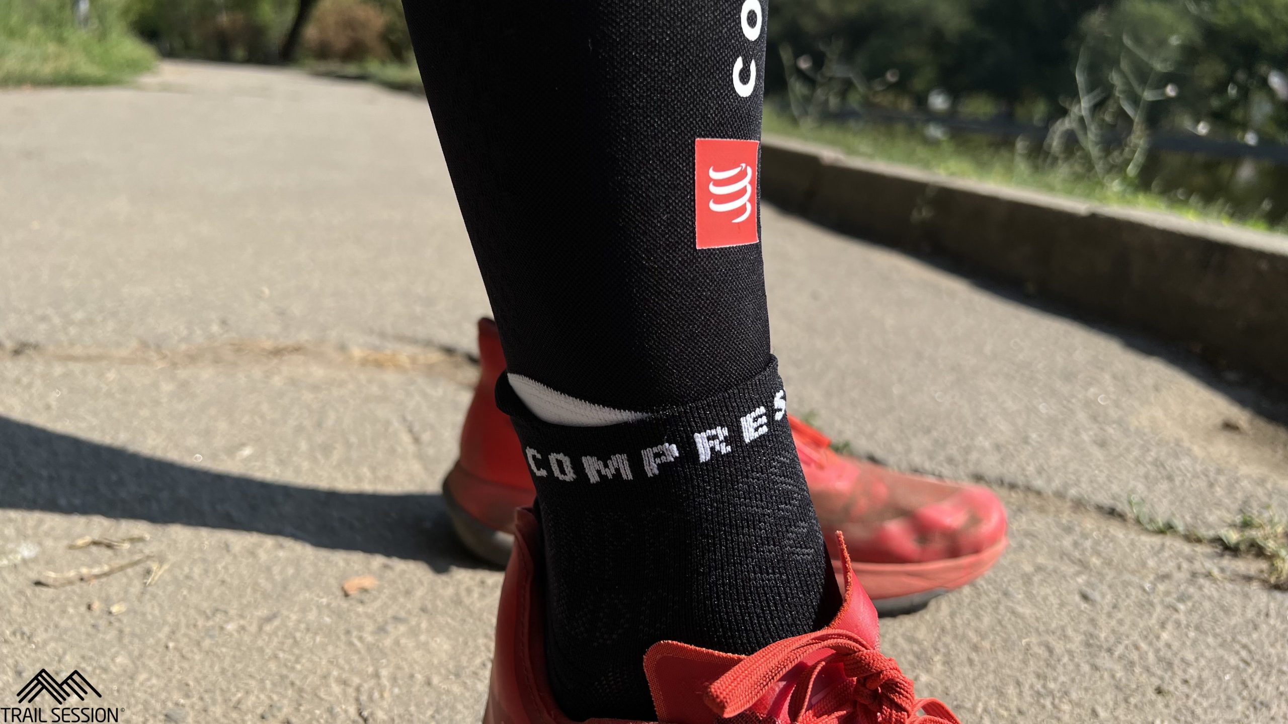 Compressport Black Edition 2023