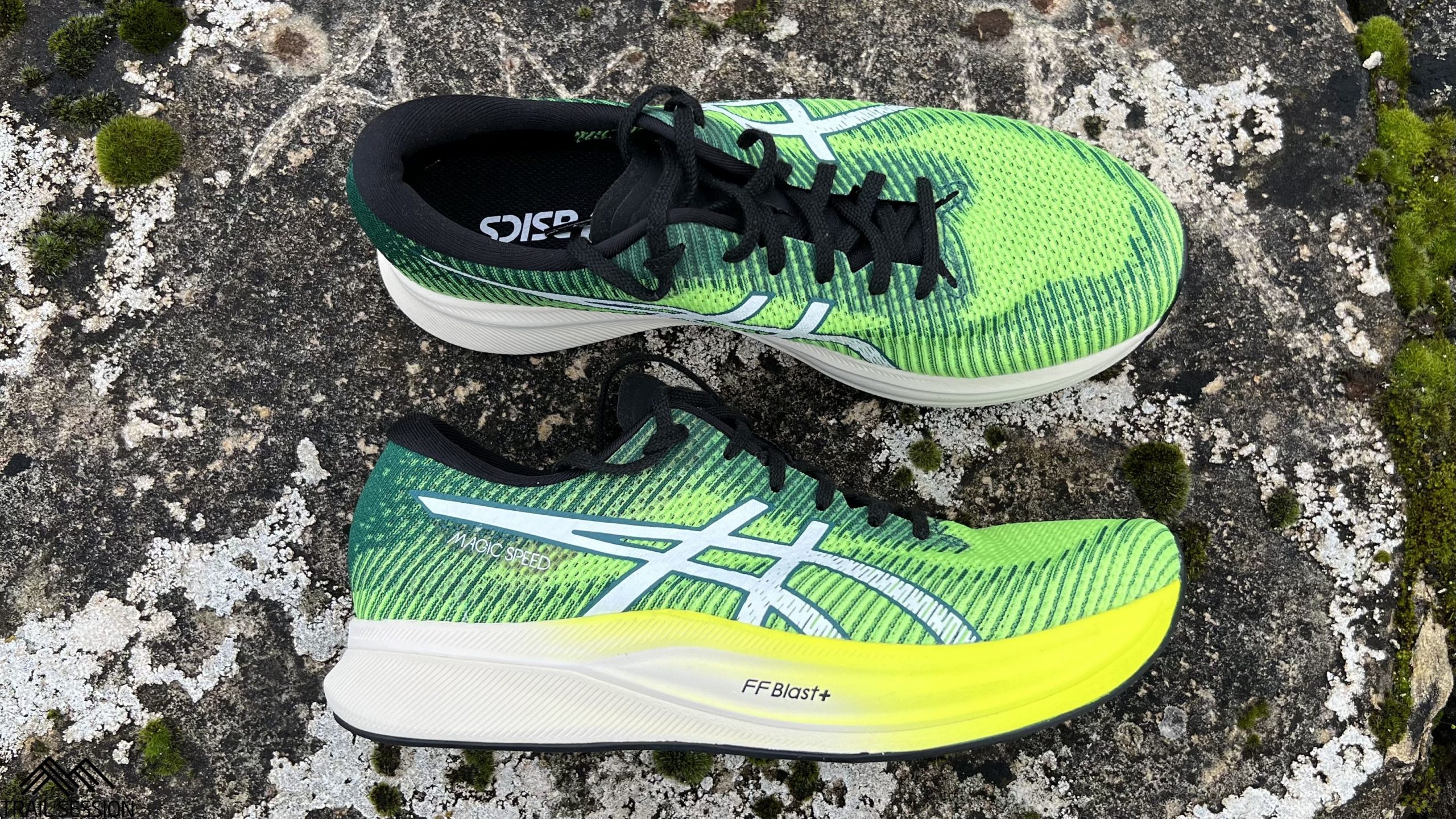 Asics Magic Speed 3