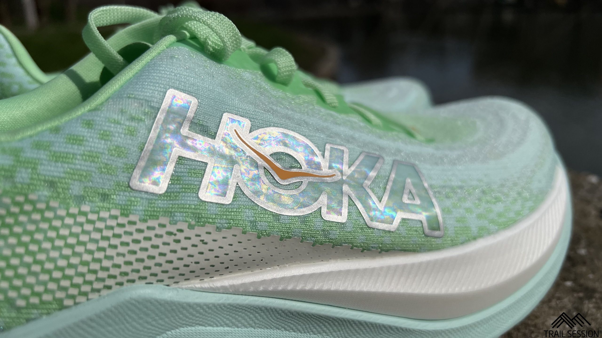 Hoka Mach X