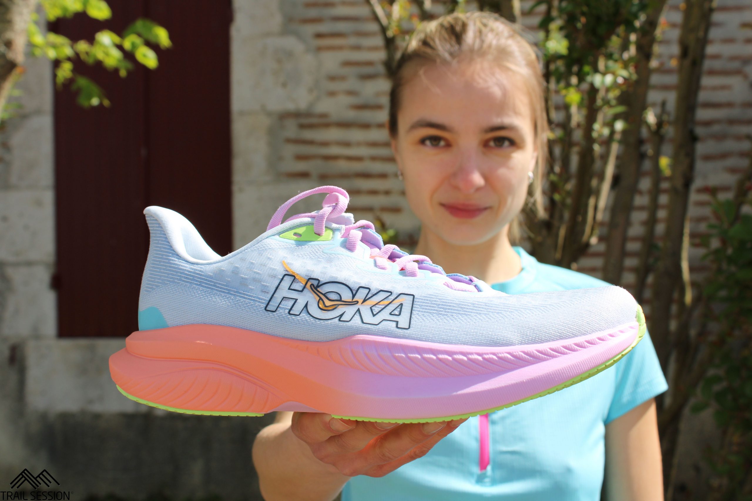 Hoka Mach 6