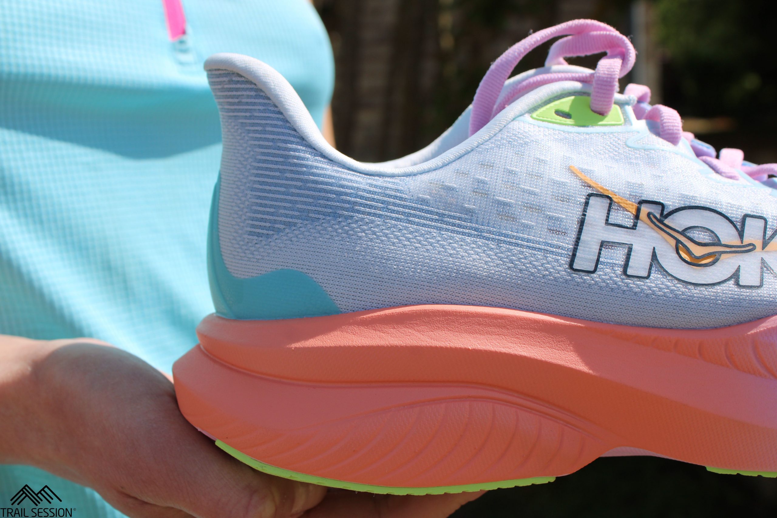 Hoka Mach 6