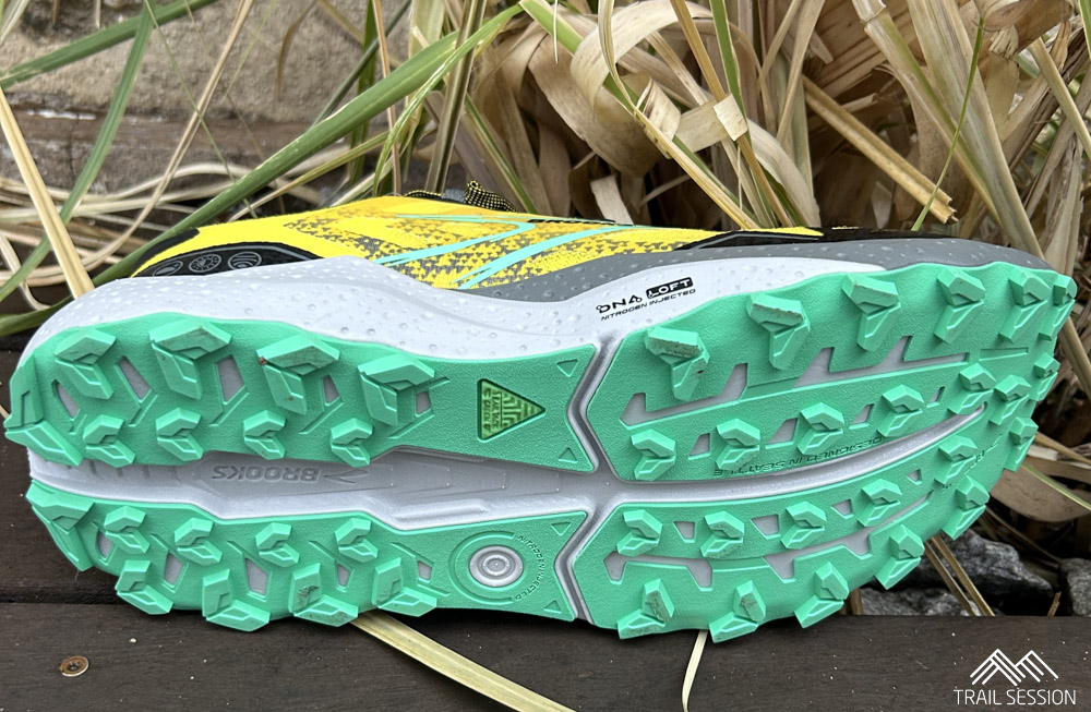 Brooks Caldera 7