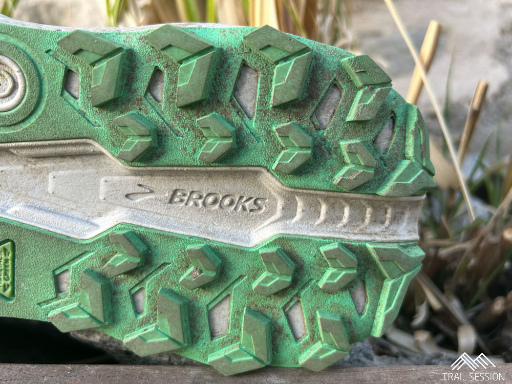 Brooks Caldera 7