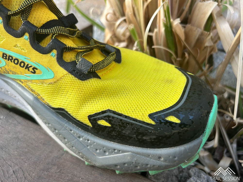 Brooks Caldera 7