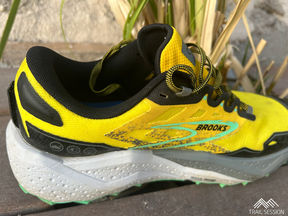 Brooks Caldera 7