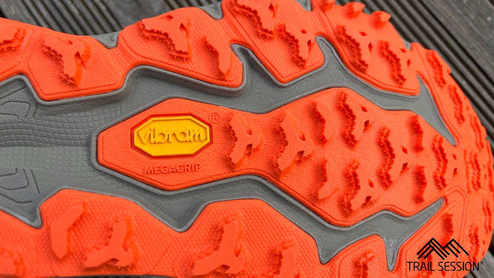 Hoka Speedgoat 6