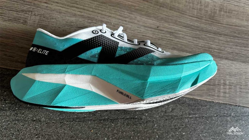 New Balance SuperComp Elite V4